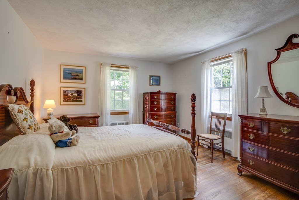 384 Concord Road Bedford, MA 01730 - Photo 12 of 34 Gallery Image 12