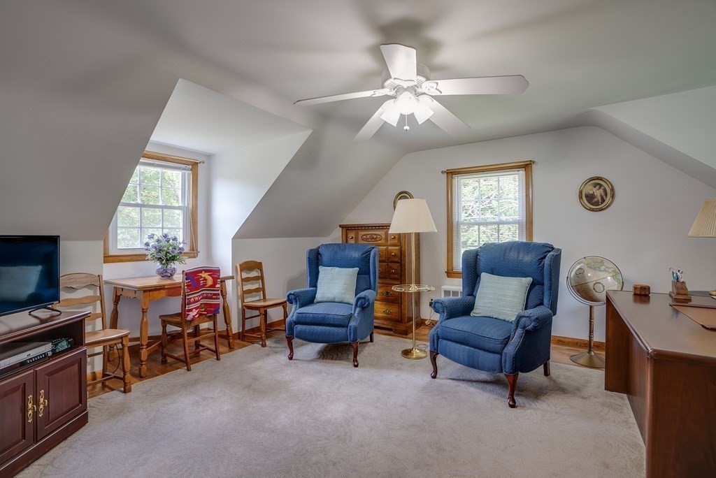 384 Concord Road Bedford, MA 01730 - Photo 15 of 34 Gallery Image 15