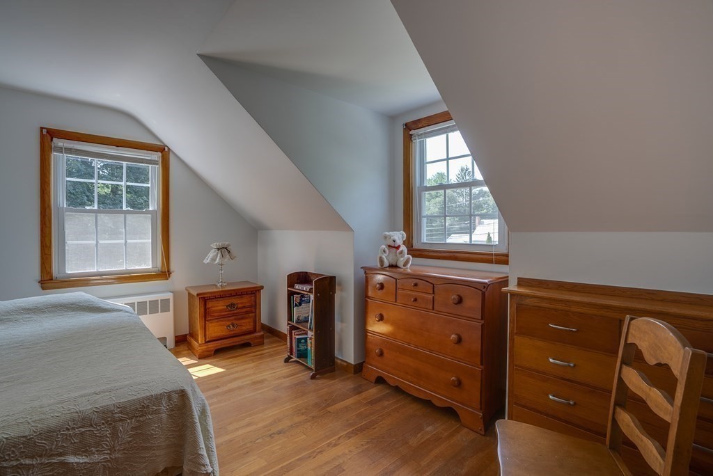 384 Concord Road Bedford, MA 01730 - Photo 16 of 34 Gallery Image 16