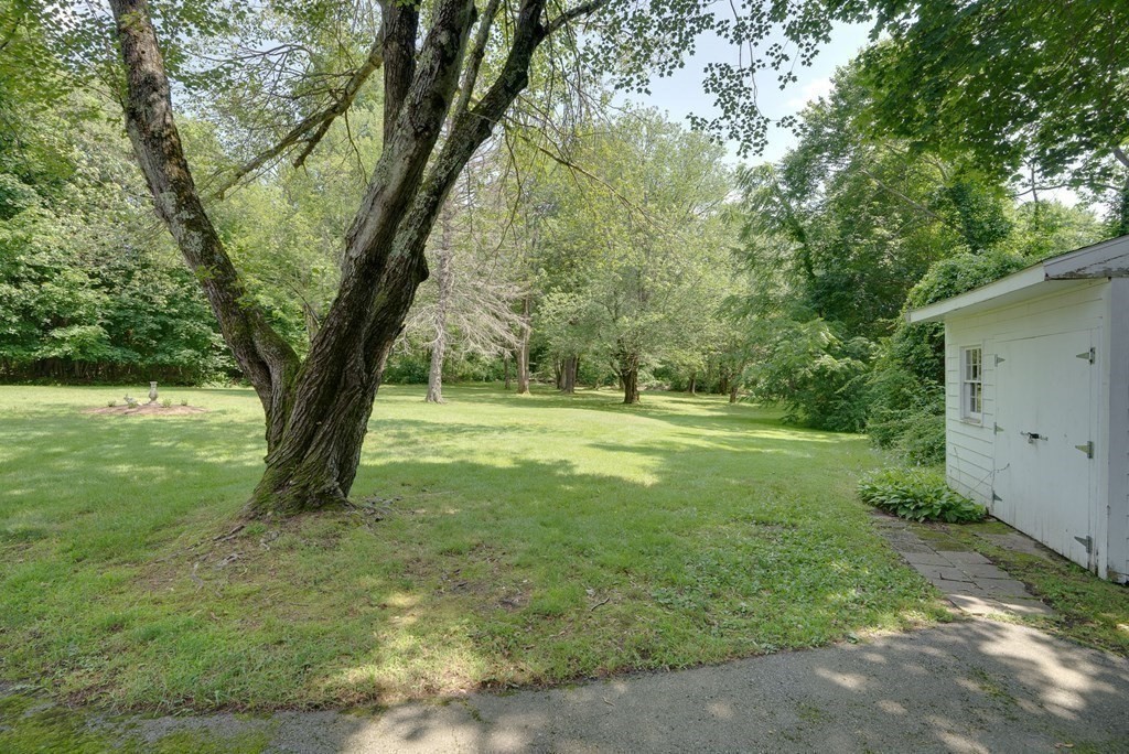384 Concord Road Bedford, MA 01730 - Photo 23 of 34 Gallery Image 23