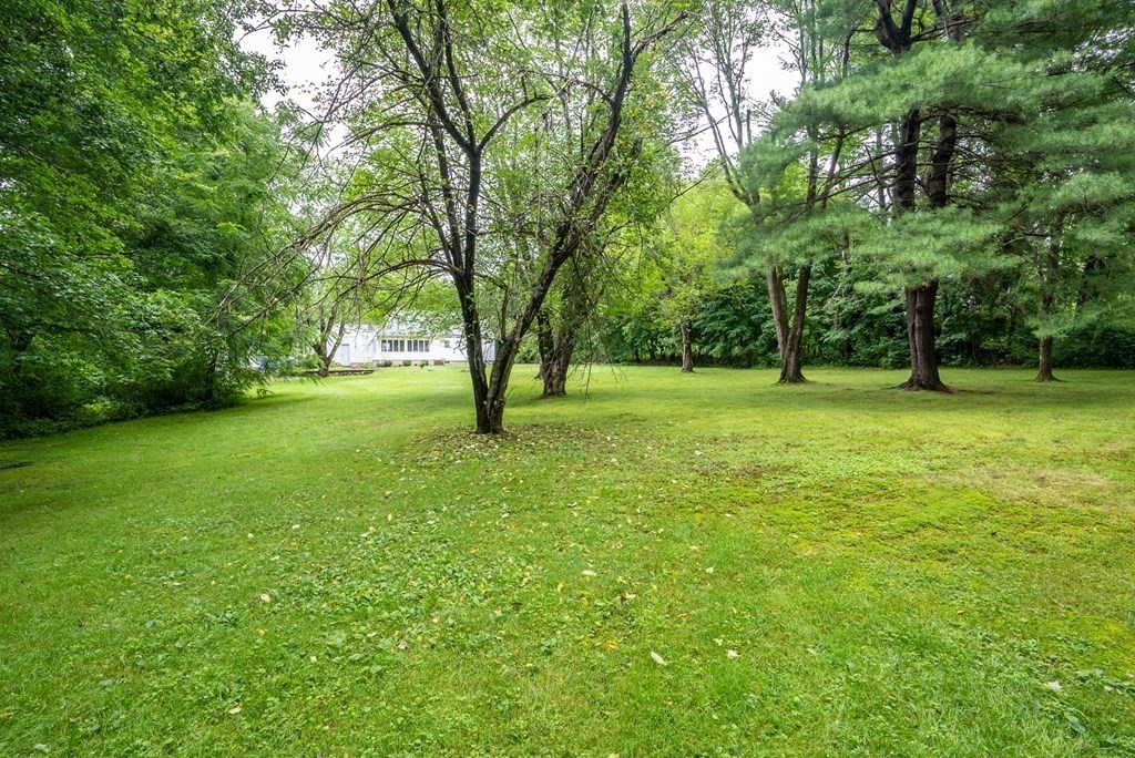 384 Concord Road Bedford, MA 01730 - Photo 30 of 34 Gallery Image 30