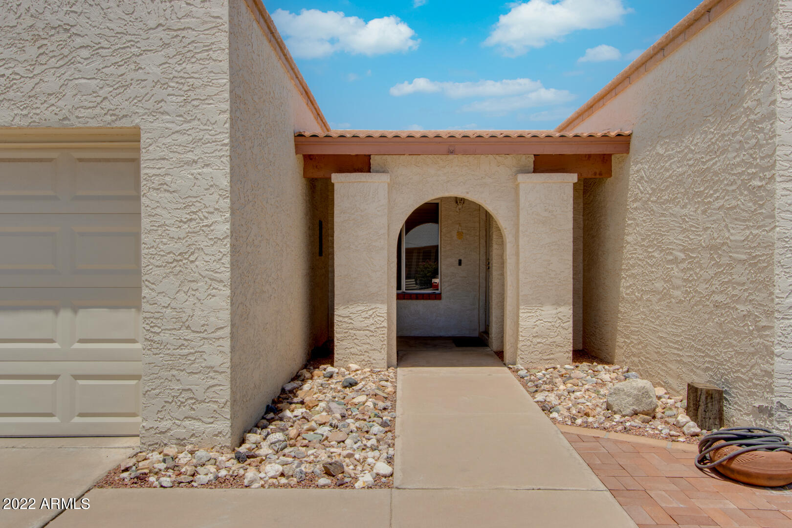 4386 East Pearce Road Phoenix, AZ 85044 - Photo 4 of 69 4-Pearce