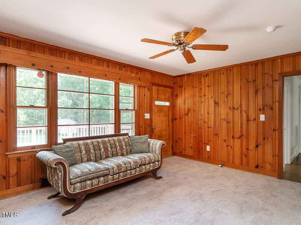 2434 Morningside Drive Burlington, NC 27217 - Photo 14 of 30 18 2434_MorningsideDr Den2_MLS