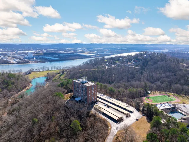 $259,000 | 1414 Continental Drive, Unit 810, Chattanooga, TN 37405