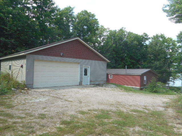 18845 Needle Pointe Road Germfask, MI 49836 - Photo 30 of 58 Gallery Image 30