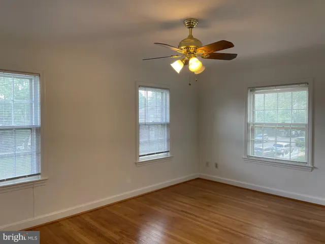 $3,000 | 2011 27th Street South, Arlington, VA 22206