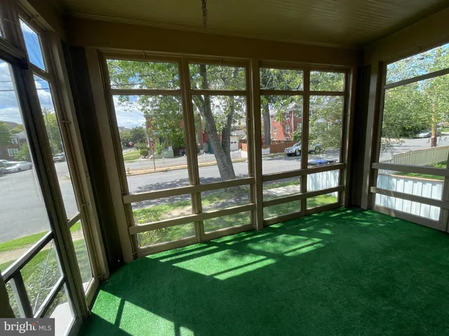 $3,000 | 2011 27th Street South, Arlington, VA 22206