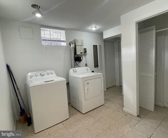 $3,000 | 2011 27th Street South, Arlington, VA 22206