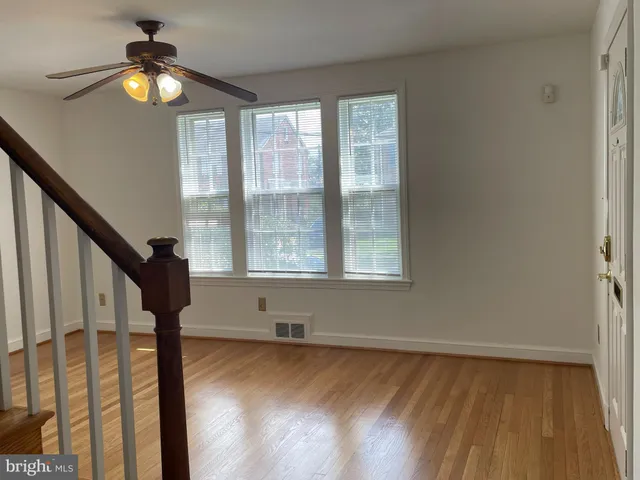 $3,000 | 2011 27th Street South, Arlington, VA 22206