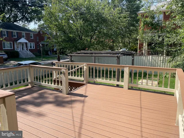 $3,000 | 2011 27th Street South, Arlington, VA 22206