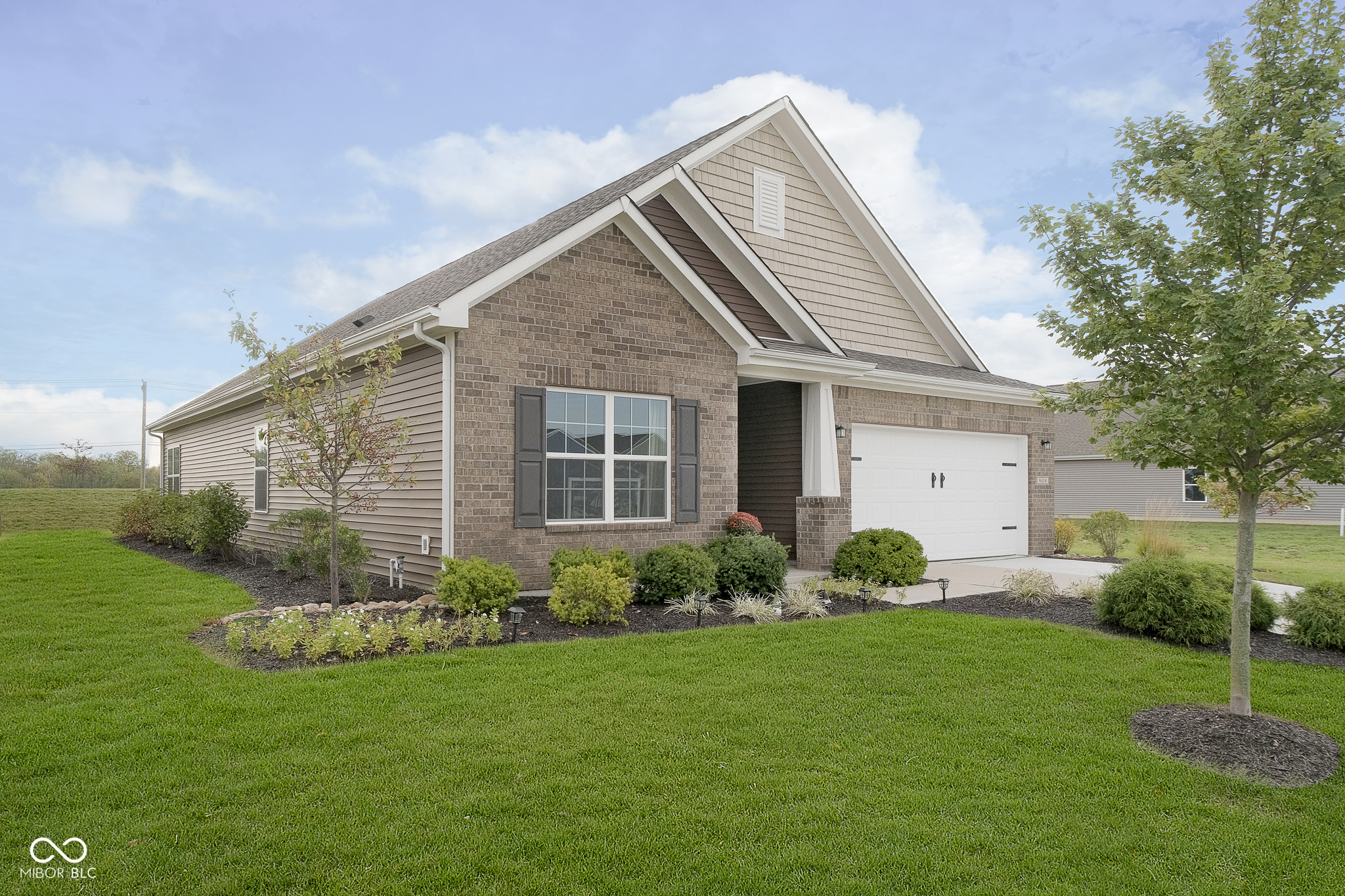 8314 Ambrosia Lane Pendleton, IN 46064 - Photo 3 of 27