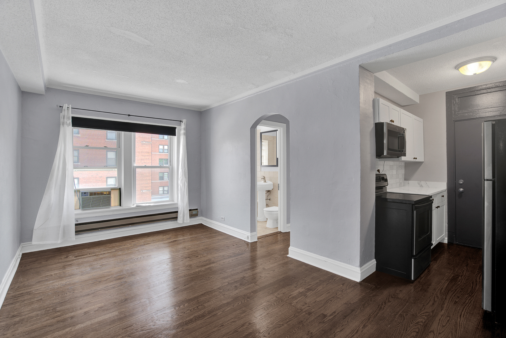 842 West Ainslie Street, Unit F2 Chicago, IL 60640 - Photo 7 of 18
