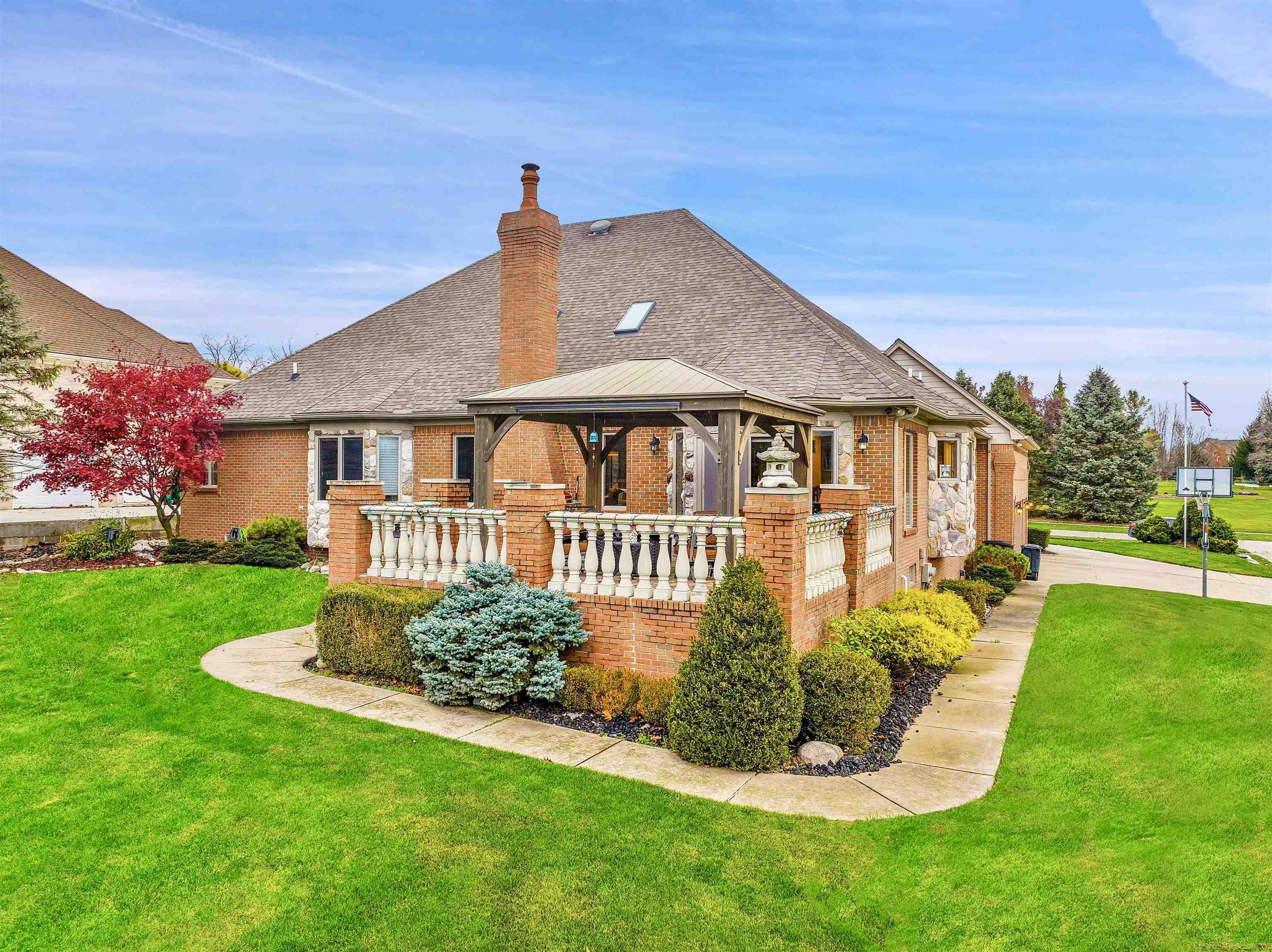 6602 Squirrel Ridge Washington, MI 48094 - Photo 7 of 50 50166955-6f42b1e0-e1e0-479b-a7ec-f4c1df29631c.JPG