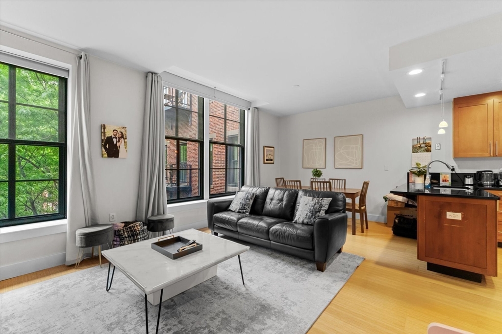 21 Father Francis Gilday Street, Unit 314 Boston, MA 02118 - Photo 2 of 22 Gallery Image 2