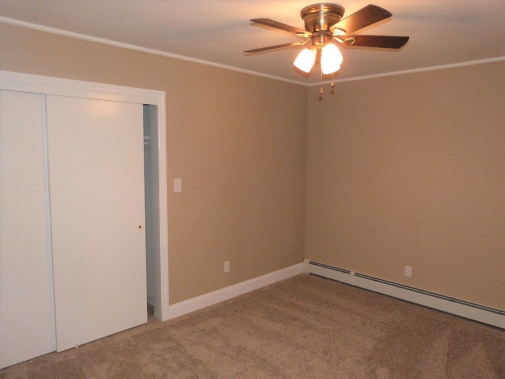 1463 Pittsburgh Road Franklin, PA 16323 - Photo 15 of 32 an empty room with a window
