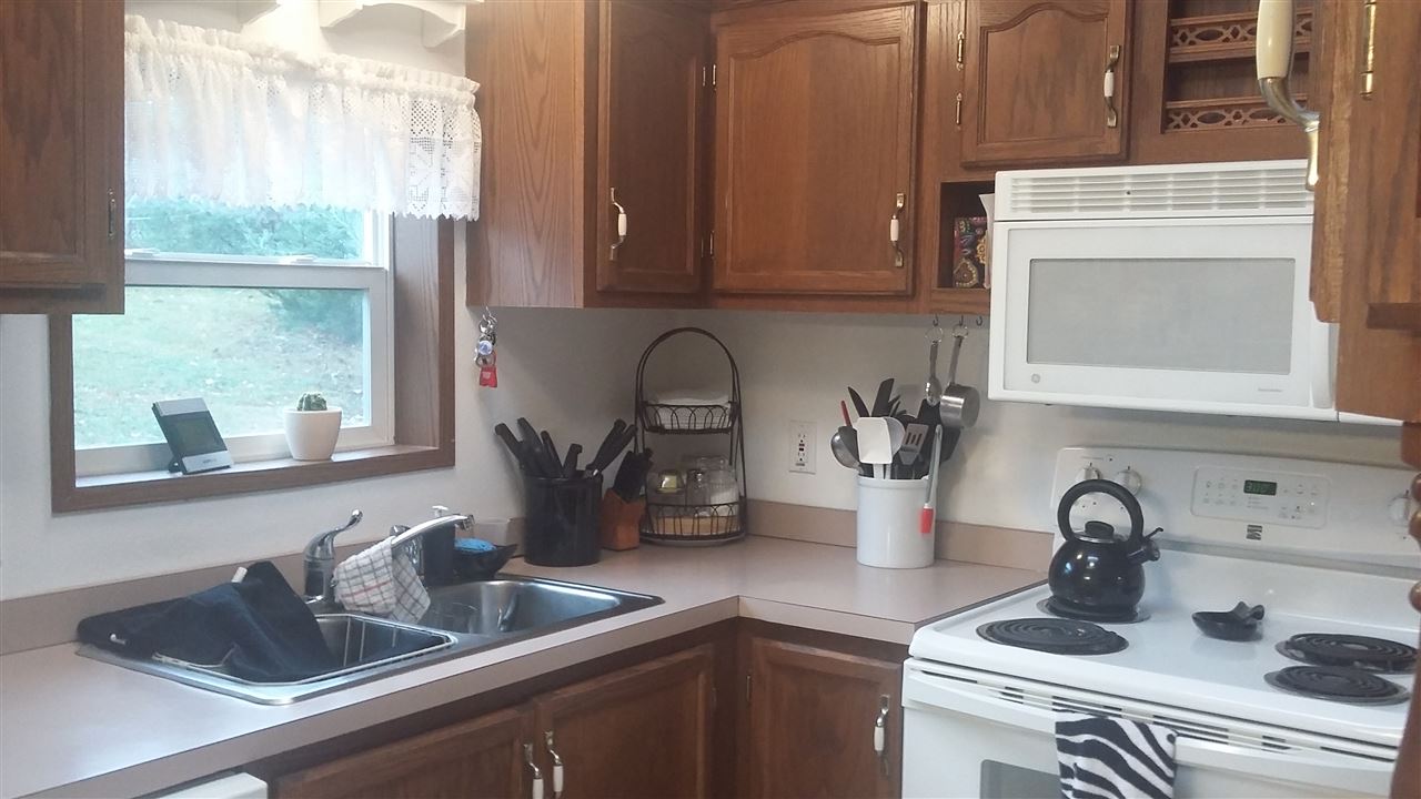 41 Codfish Hill Road Canaan, NH 03741 - Photo 3 of 35