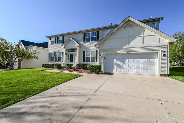 $4,000 | 5495 Chapel Hill, Gurnee, IL 60031