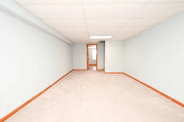 $4,000 | 5495 Chapel Hill, Gurnee, IL 60031