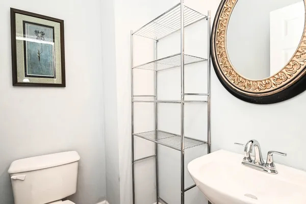 $4,000 | 5495 Chapel Hill, Gurnee, IL 60031