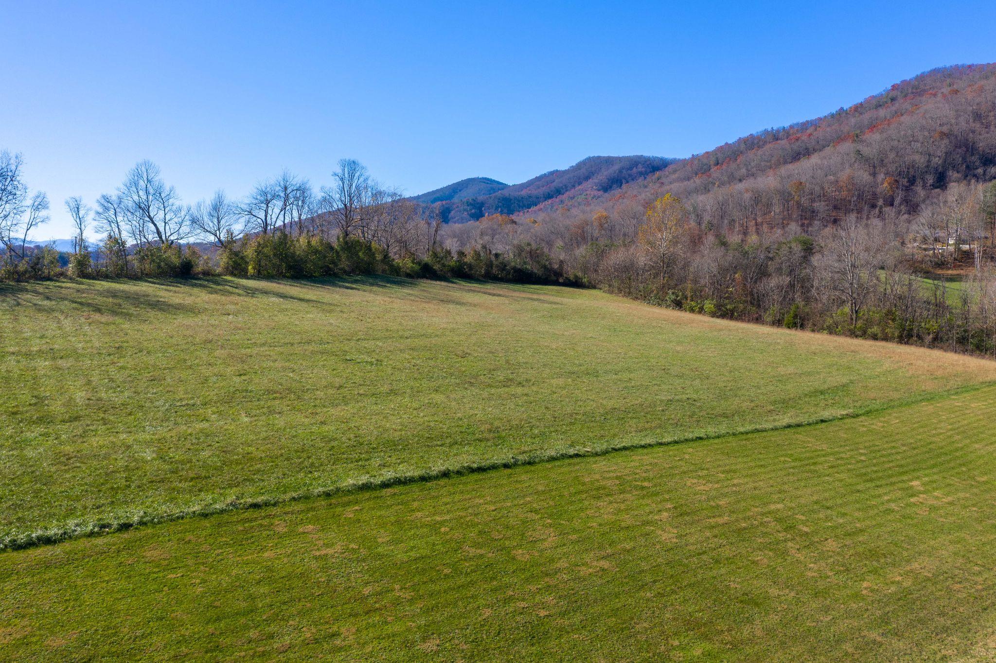 147 Garland Road, Unit 1 Unicoi, TN 37692 - Photo 12 of 21 147 Garland Rd (20 of 50)