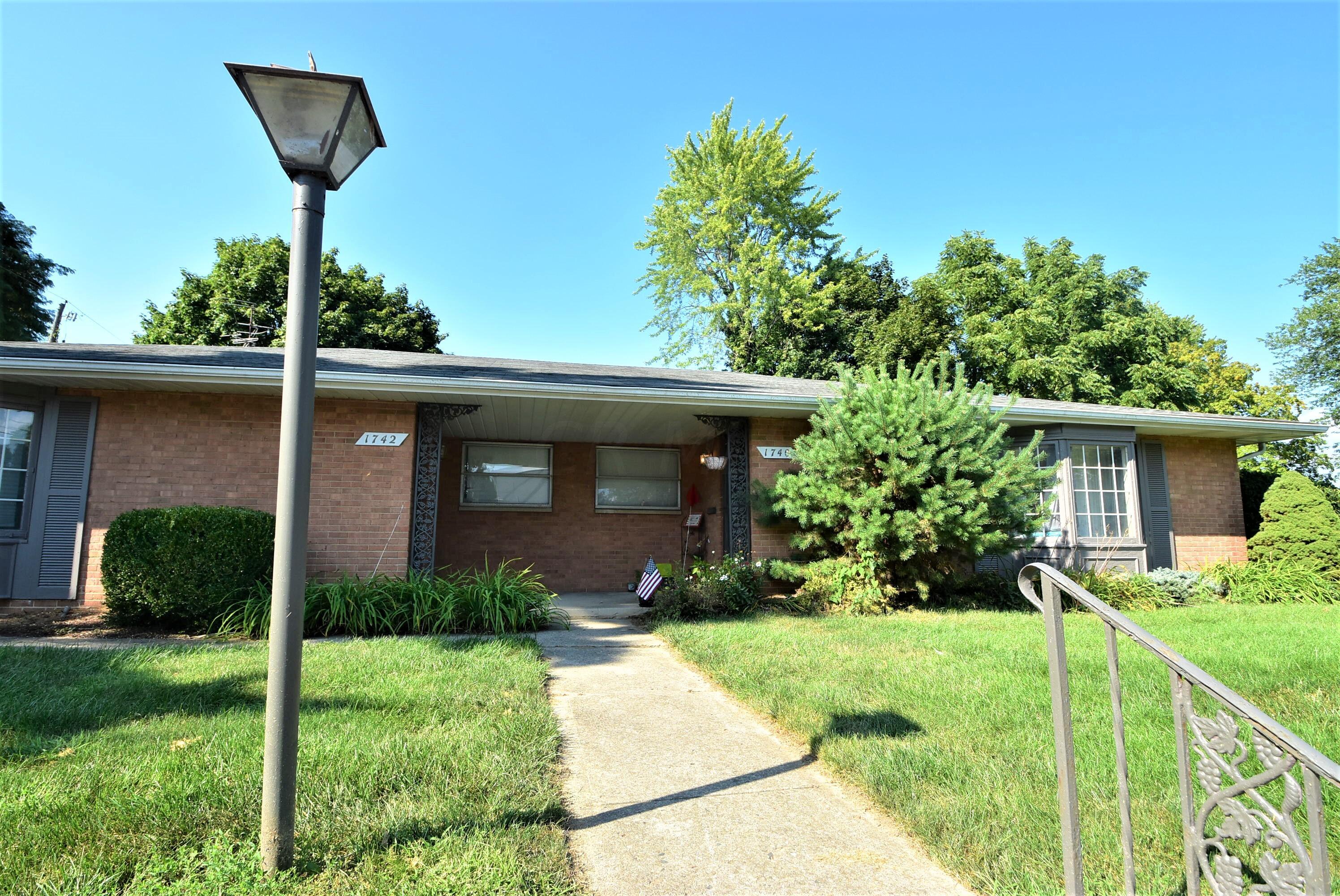 1740-1742 Ridgeview Road Upper Arlington, OH 43221 - Photo 4 of 6