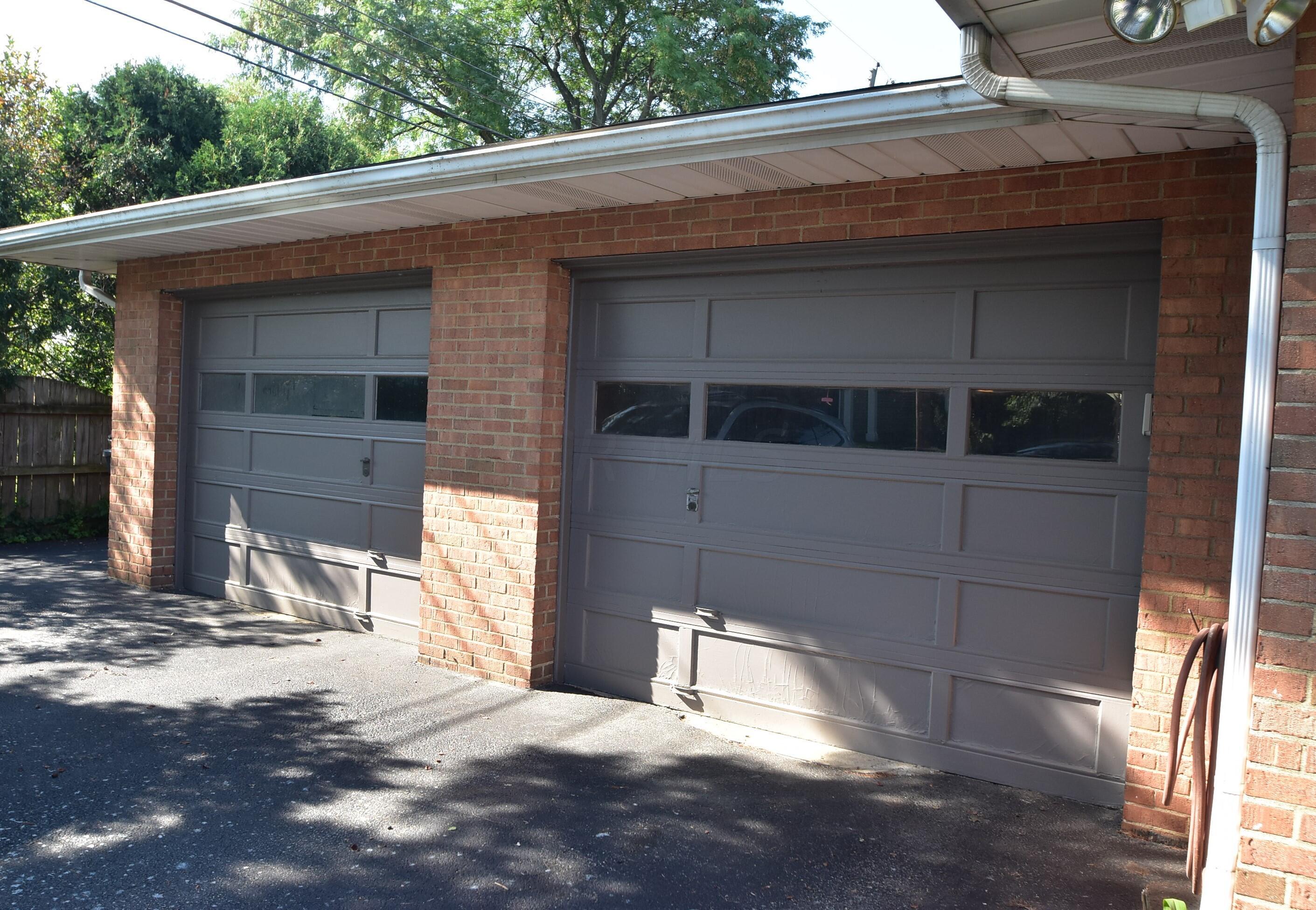 1740-1742 Ridgeview Road Upper Arlington, OH 43221 - Photo 5 of 6