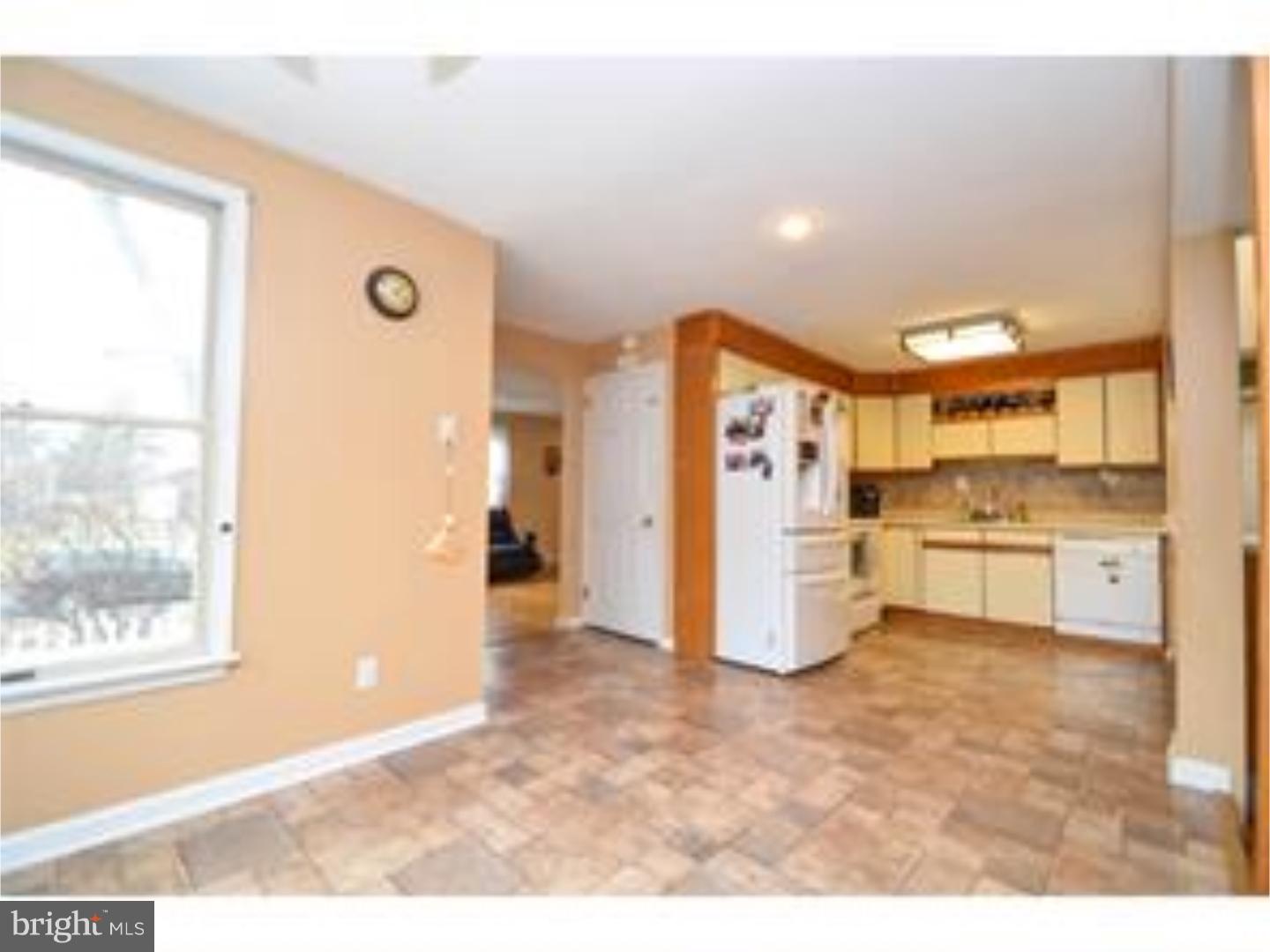 37 Shirley Road Hatboro, PA 19040 - Photo 3 of 6