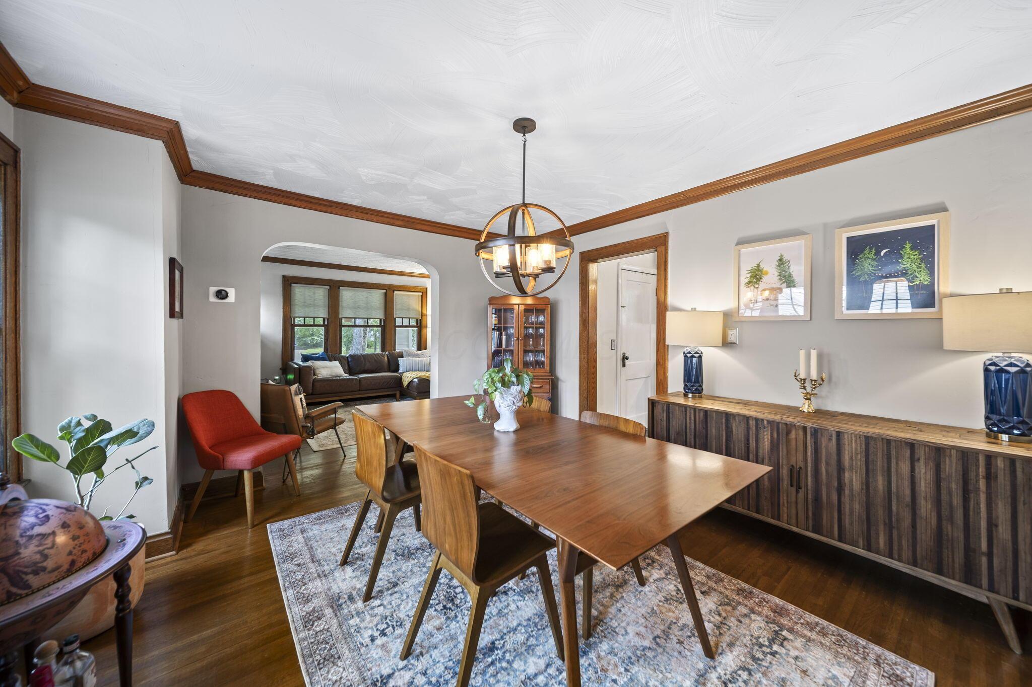395 Brevoort Road Columbus, OH 43214 - Photo 16 of 64 Dining Area