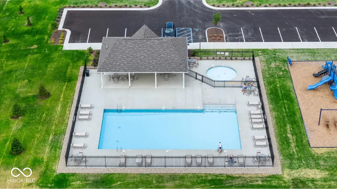 15386 Alperton Road Fishers, IN 46037 - Photo 13 of 34