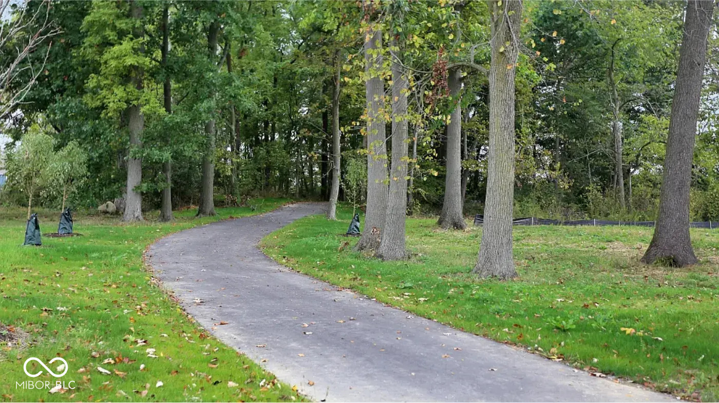 15386 Alperton Road Fishers, IN 46037 - Photo 8 of 34