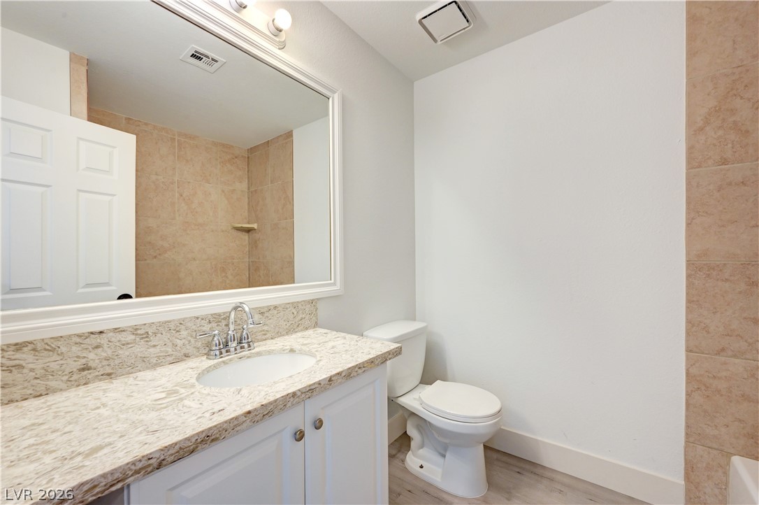 6505 Deadwood Road Las Vegas, NV 89108 - Photo 9 of 33