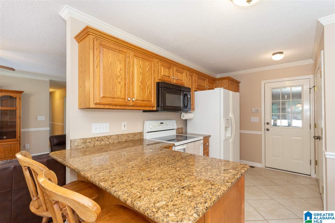 150 Deer Path Anniston, AL 36207 - Photo 6 of 47