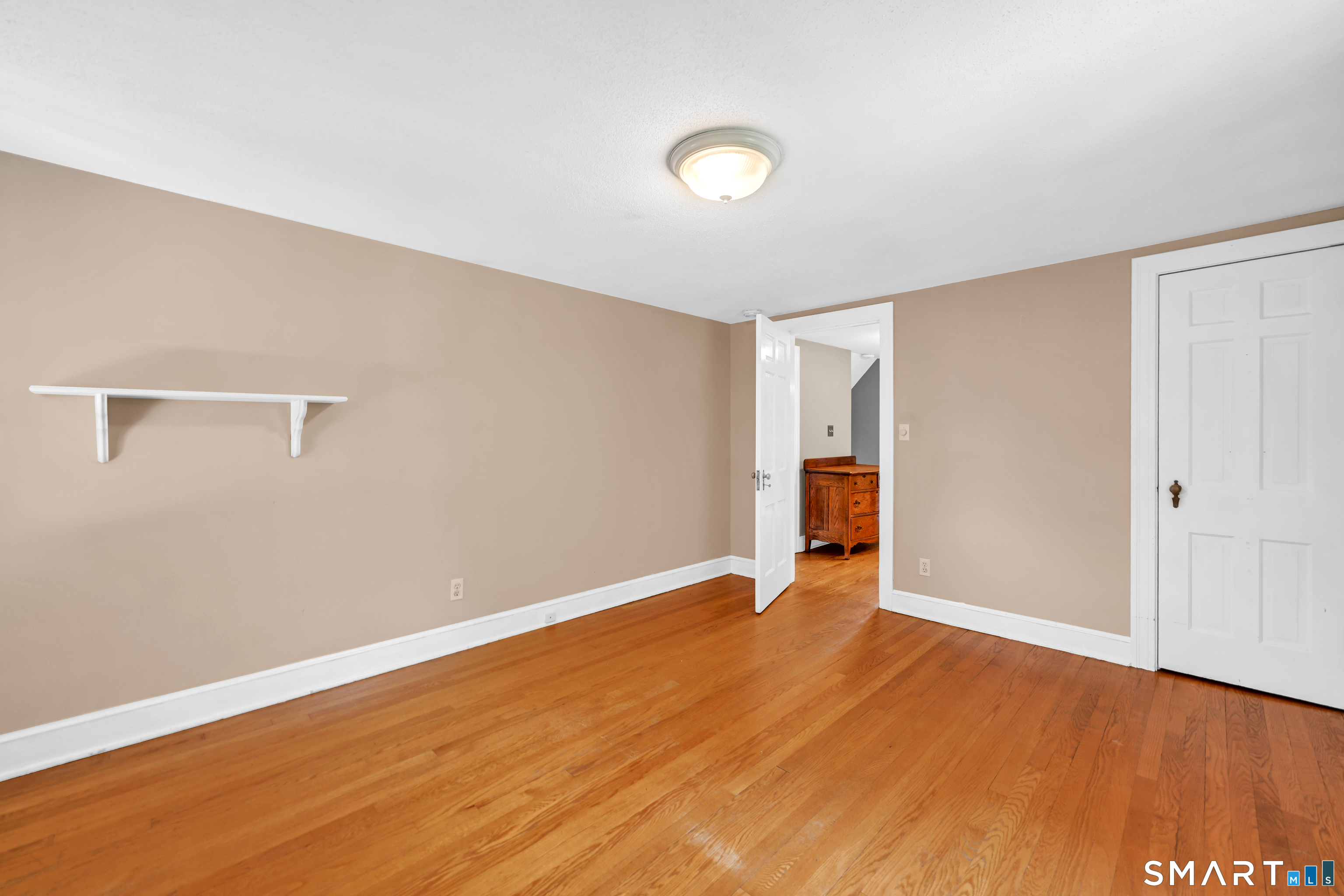 219 Clearfield Road Wethersfield, CT 06109 - Photo 31 of 37