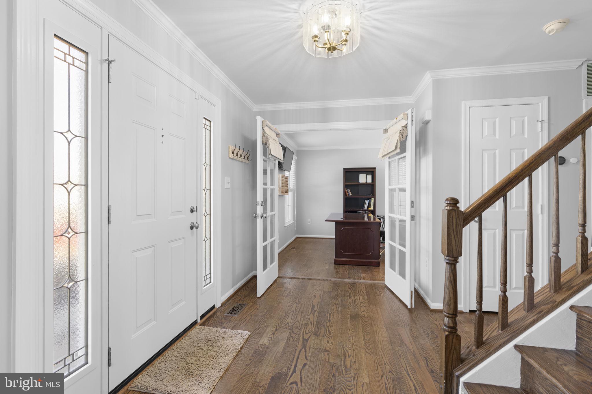9357 River Crest Road Manassas, VA 20110 - Photo 5 of 59 Gallery Image 5