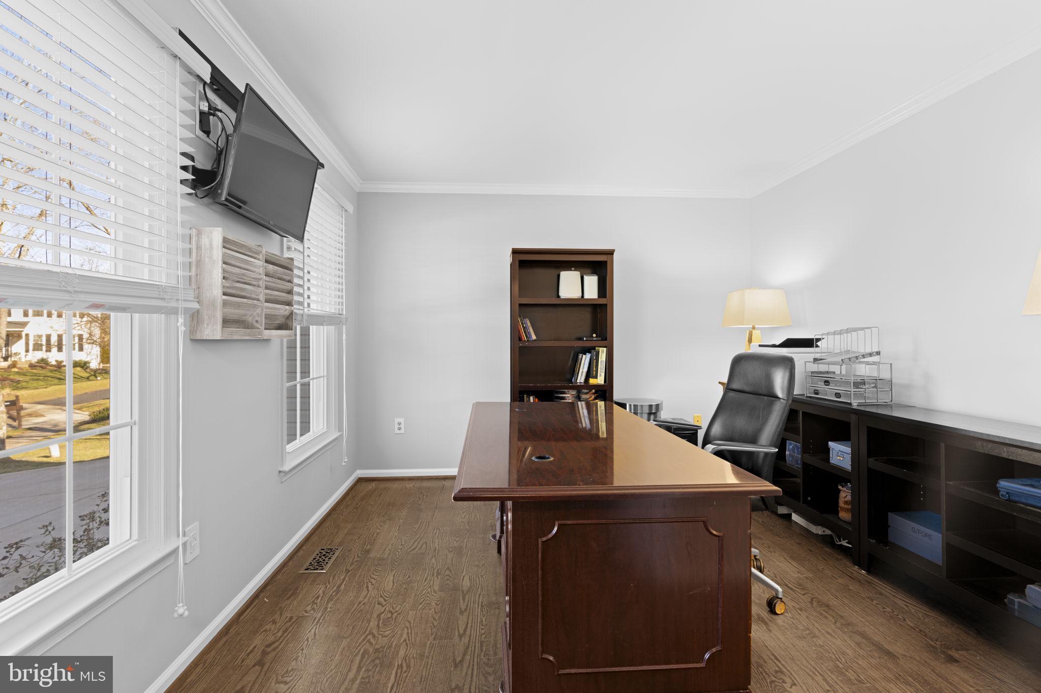 9357 River Crest Road Manassas, VA 20110 - Photo 6 of 59 Gallery Image 6