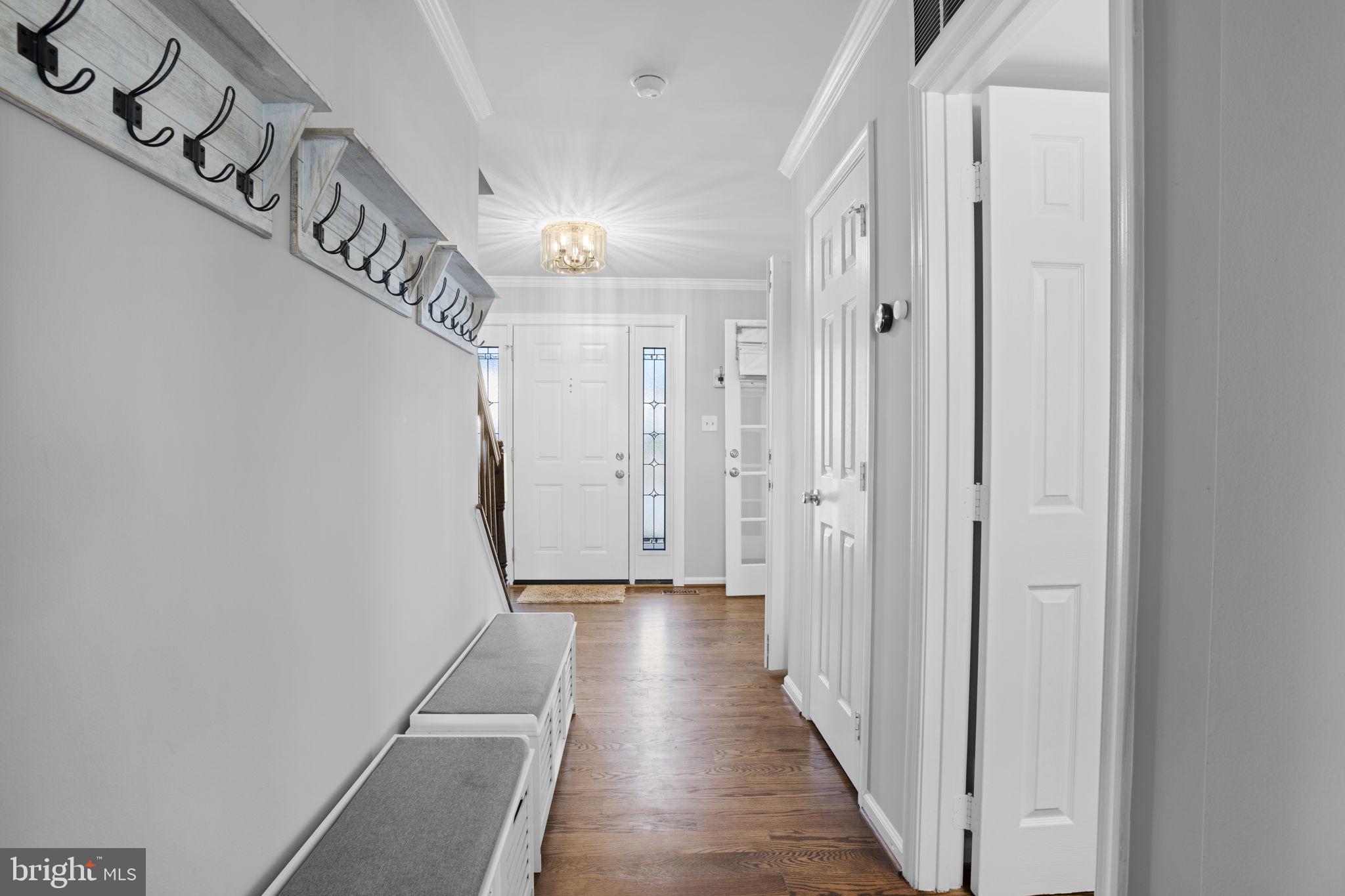 9357 River Crest Road Manassas, VA 20110 - Photo 7 of 59 Gallery Image 7