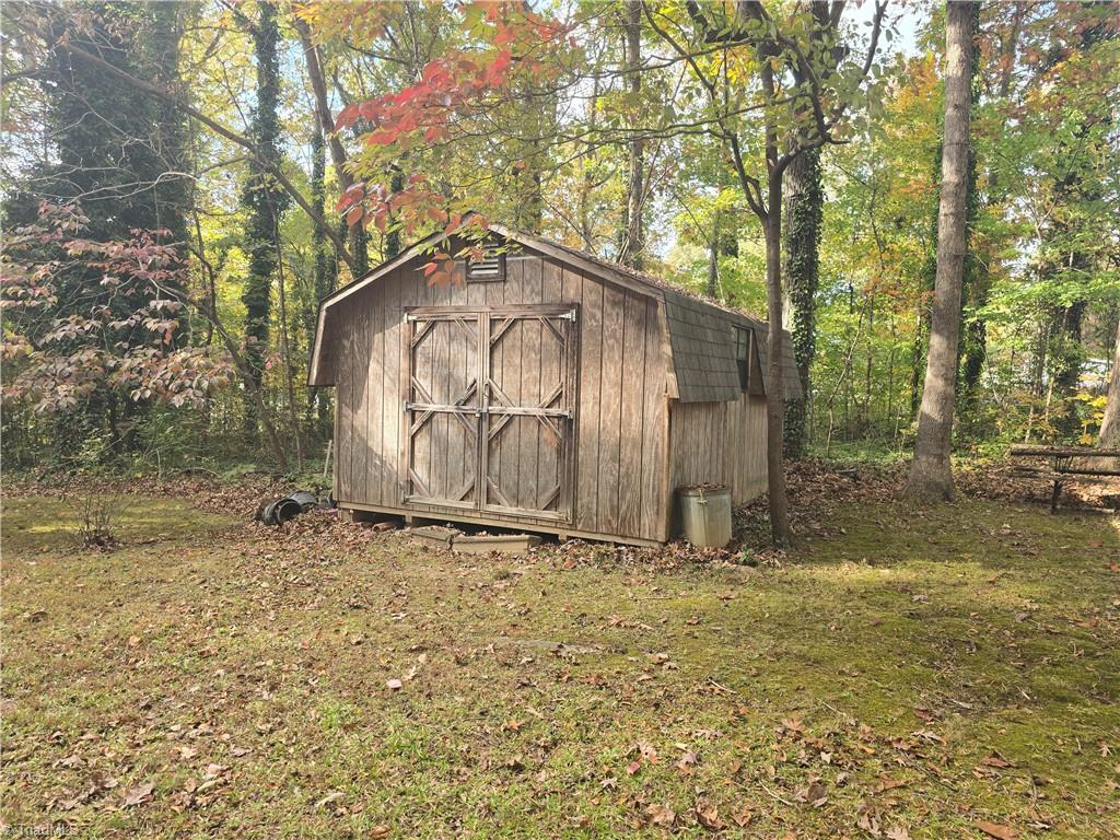 196 Rockett Road Randleman, NC 27317 - Photo 18 of 21 Gallery Image 18
