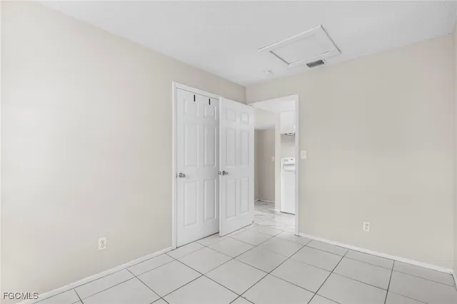 $1,050 | 3660 Seminole Avenue, Fort Myers, FL 33916