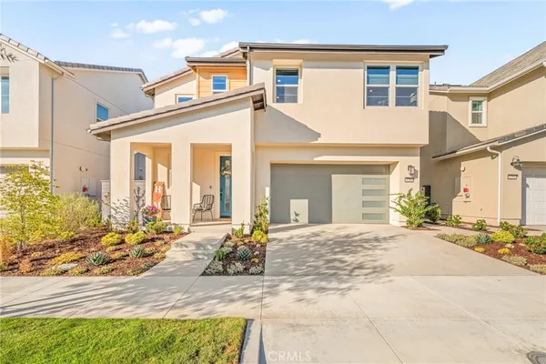 a view of a house with a outdoor space