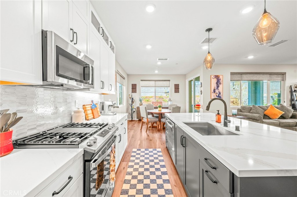 1281 Roots Way Rancho Mission Viejo, CA 92694 - Photo 17 of 75