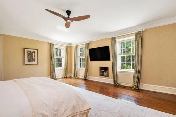 $5,800,000 | 1995 San Lu Rae Drive Southeast, East Grand Rapids, MI 49506