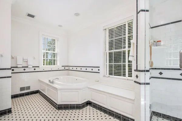 $5,800,000 | 1995 San Lu Rae Drive Southeast, East Grand Rapids, MI 49506