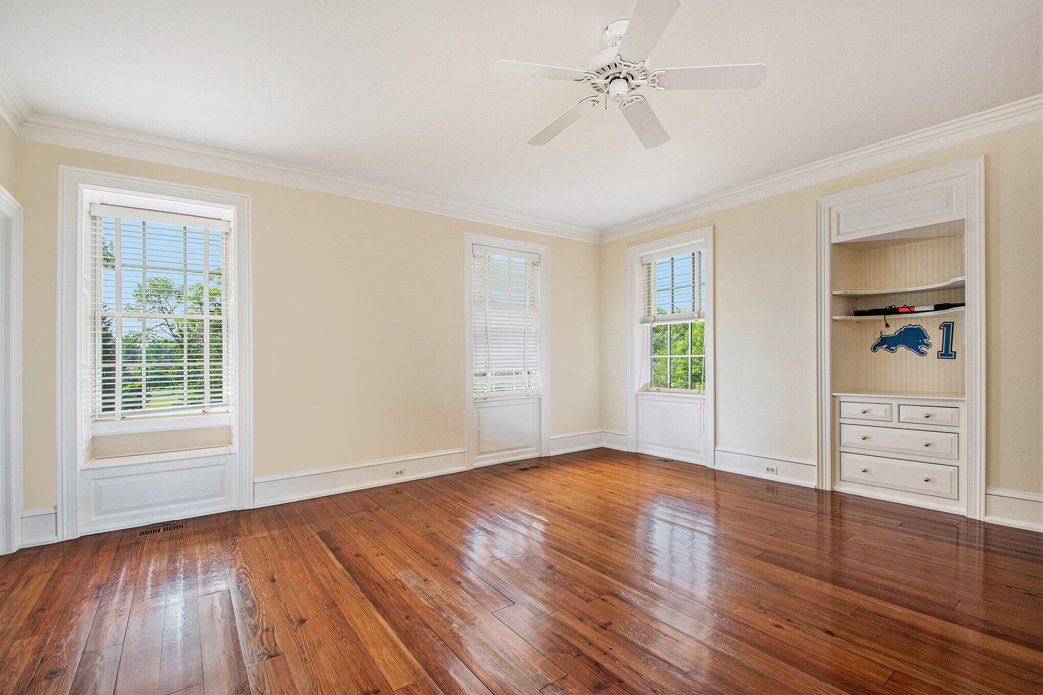 1995 San Lu Rae Drive Southeast East Grand Rapids, MI 49506 - Photo 26 of 51 25 Bedroom 3 Ensuite