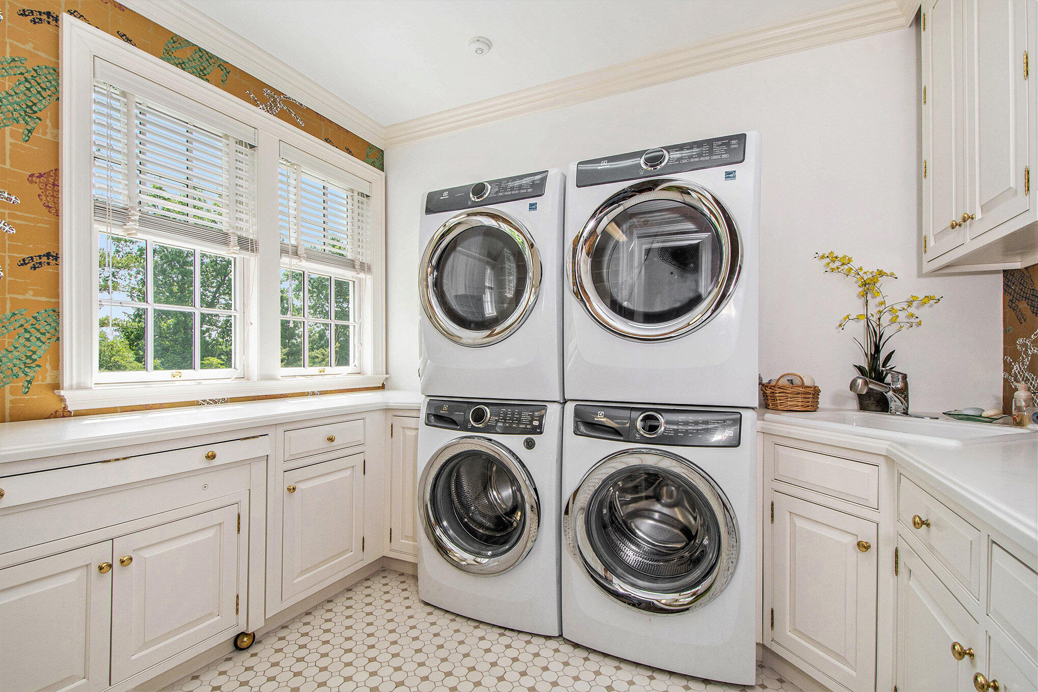 1995 San Lu Rae Drive Southeast East Grand Rapids, MI 49506 - Photo 31 of 51 30 Laundry