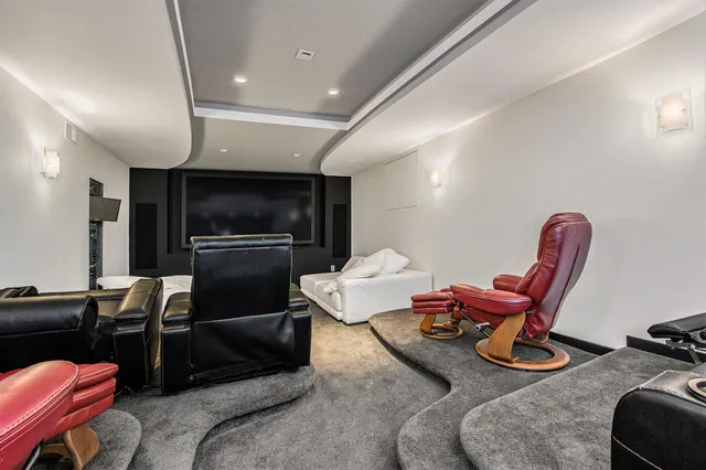 $5,800,000 | 1995 San Lu Rae Drive Southeast, Grand Rapids, MI 49506