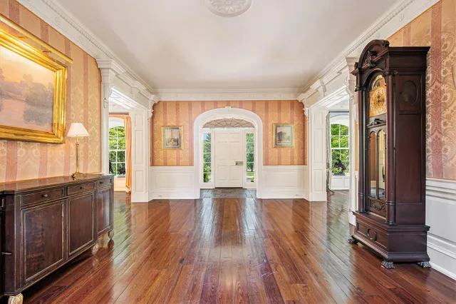 $5,800,000 | 1995 San Lu Rae Drive Southeast, Grand Rapids, MI 49506