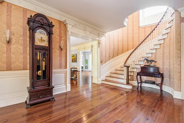 $5,800,000 | 1995 San Lu Rae Drive Southeast, Grand Rapids, MI 49506