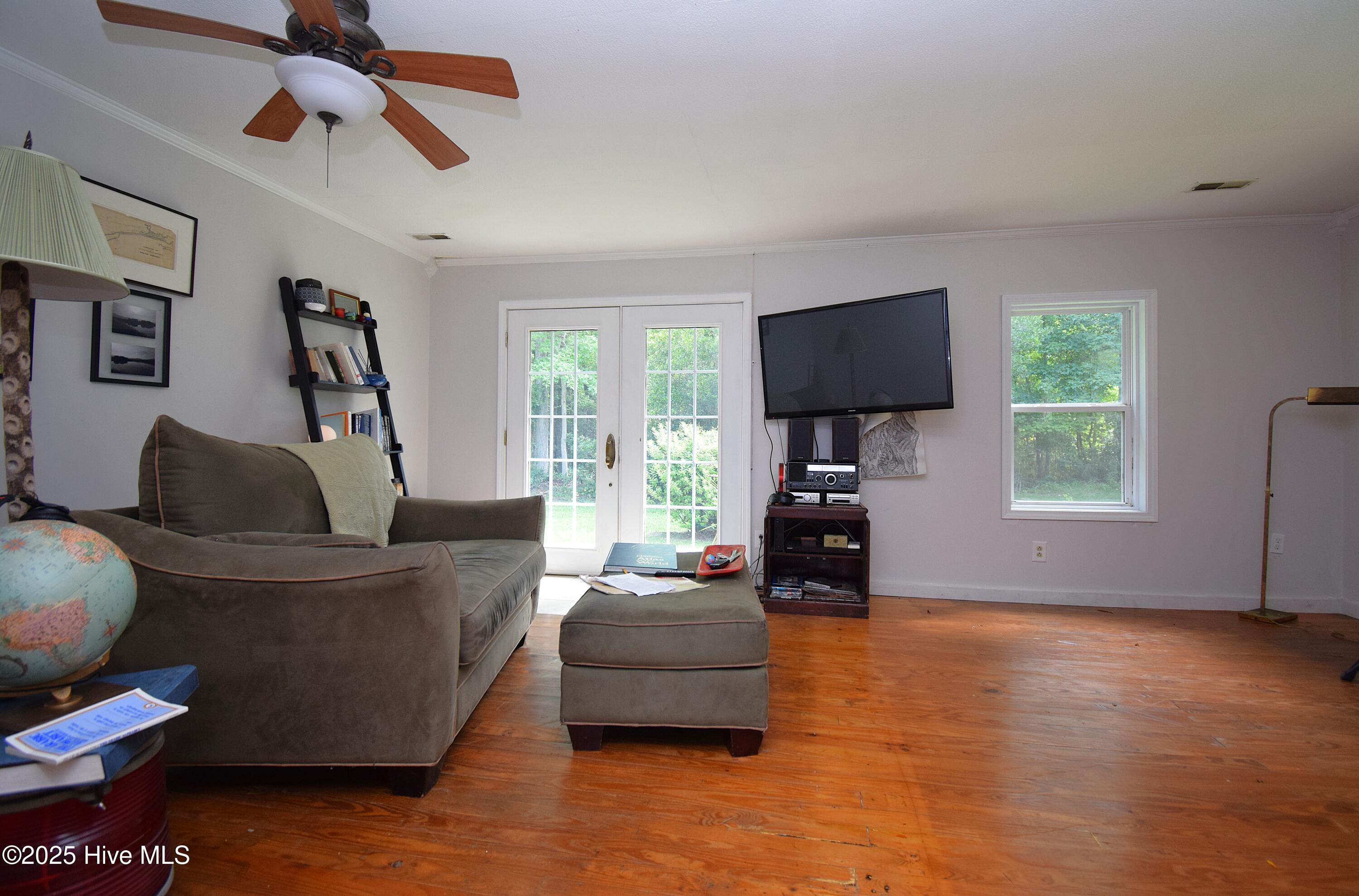 403 Styrontown Beach Road Oriental, NC 28571 - Photo 5 of 13 DSC_5480