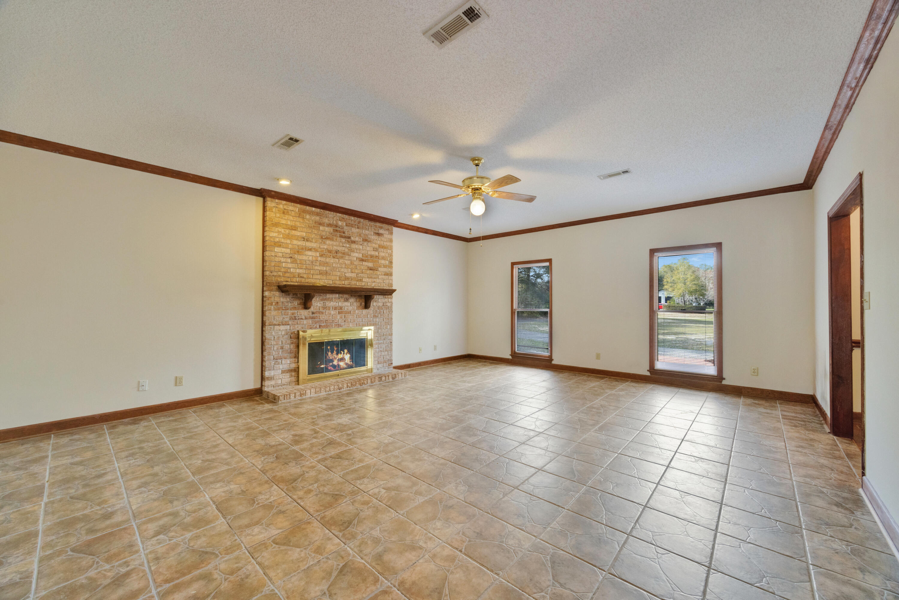 105 Lindley Road Crestview, FL 32536 - Photo 12 of 63 10-10