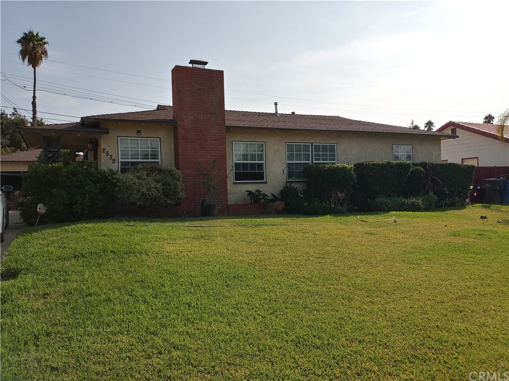 2532 Prospect Avenue Riverside, CA 92507 - Photo 1 of 1 a front view of house with yard